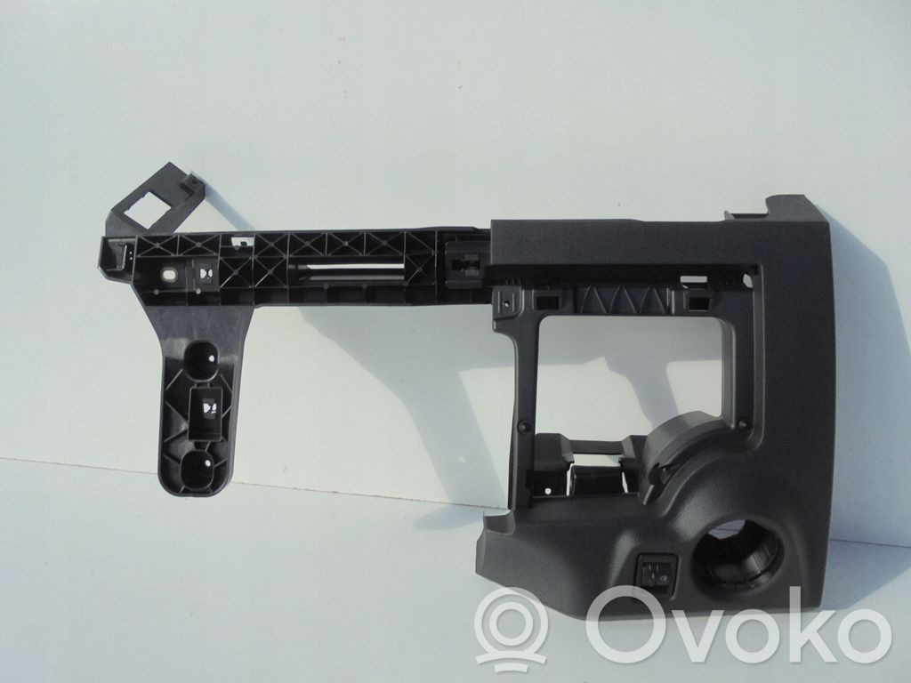 Panel trim   655837920