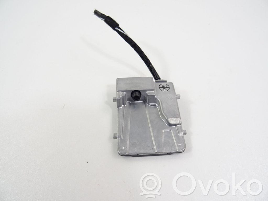 Lexus UX Windshield/windscreen camera 