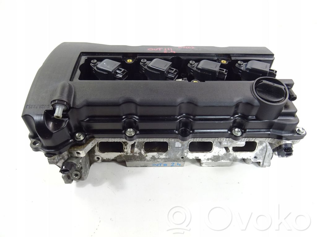 Engine head   4B10