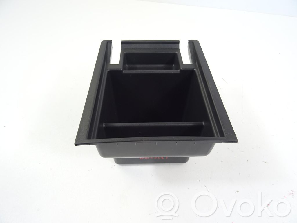 Seat Leon (5F) Glove box central console 