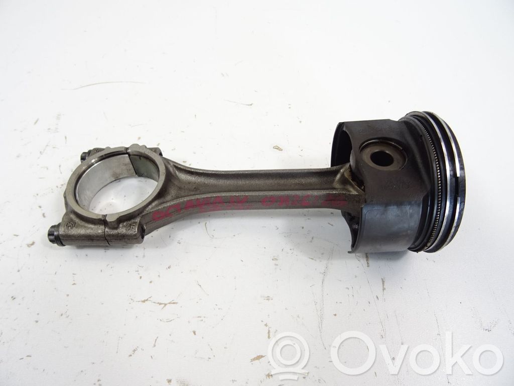 Skoda Octavia Mk4 Piston with connecting rod 