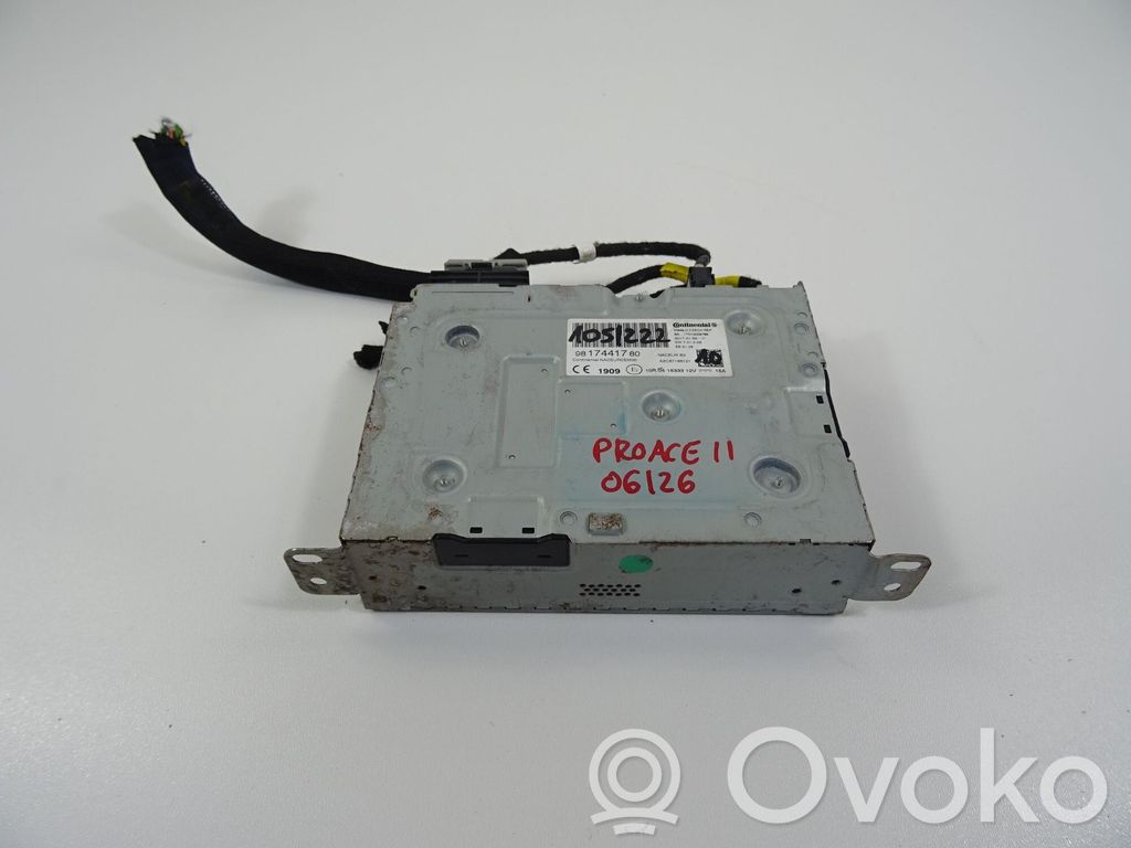 Toyota Proace Navigation unit CD/DVD player 
