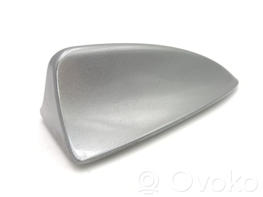 BMW 5 E60 E61 Kattoantennin (GPS) suoja 
