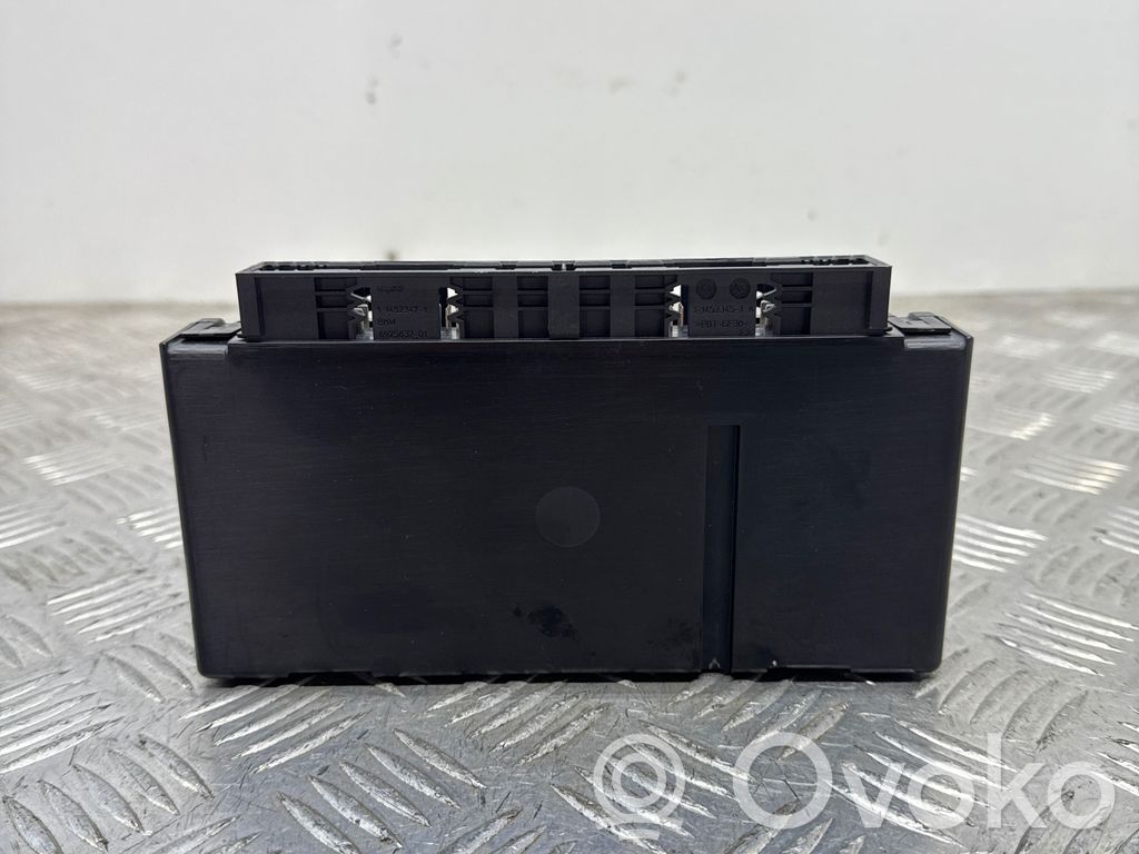 BMW 5 E60 E61 Gateway valdymo modulis 