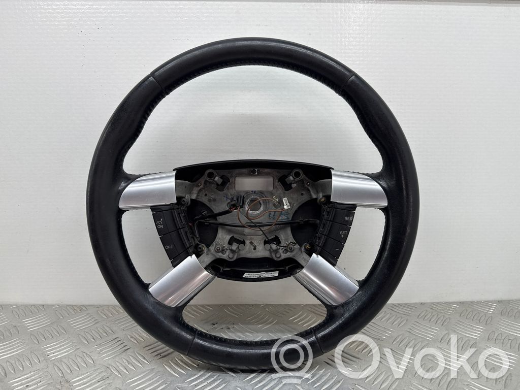Ford C-MAX I Volante 