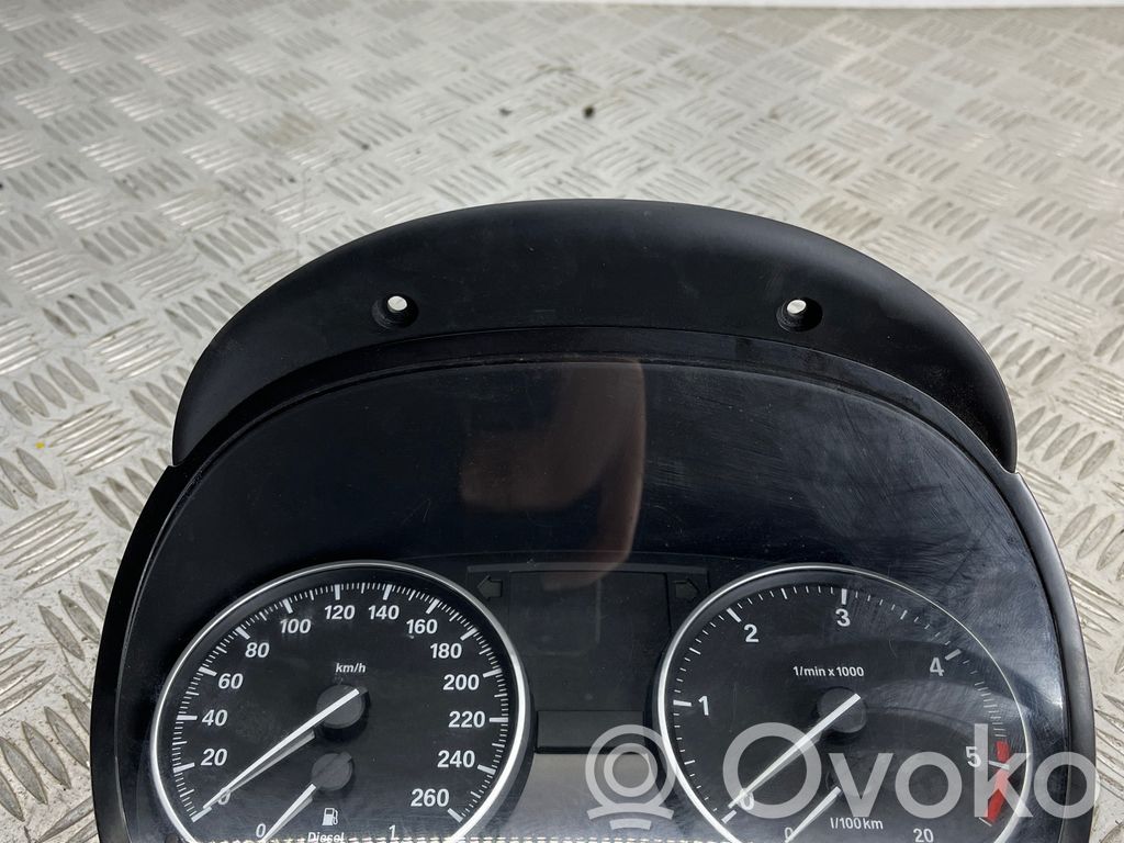 BMW 3 E90 E91 Spidometrs (instrumentu panelī) 