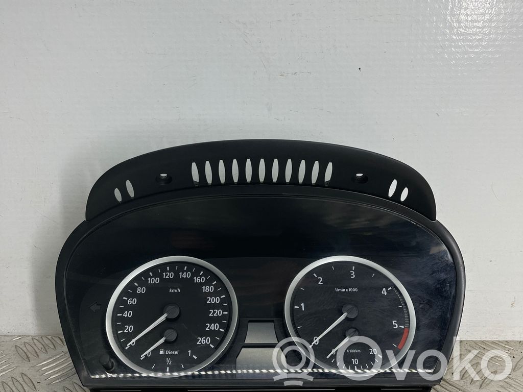 Speedometer (instrument cluster)   110080213,62116958600,7898018G03