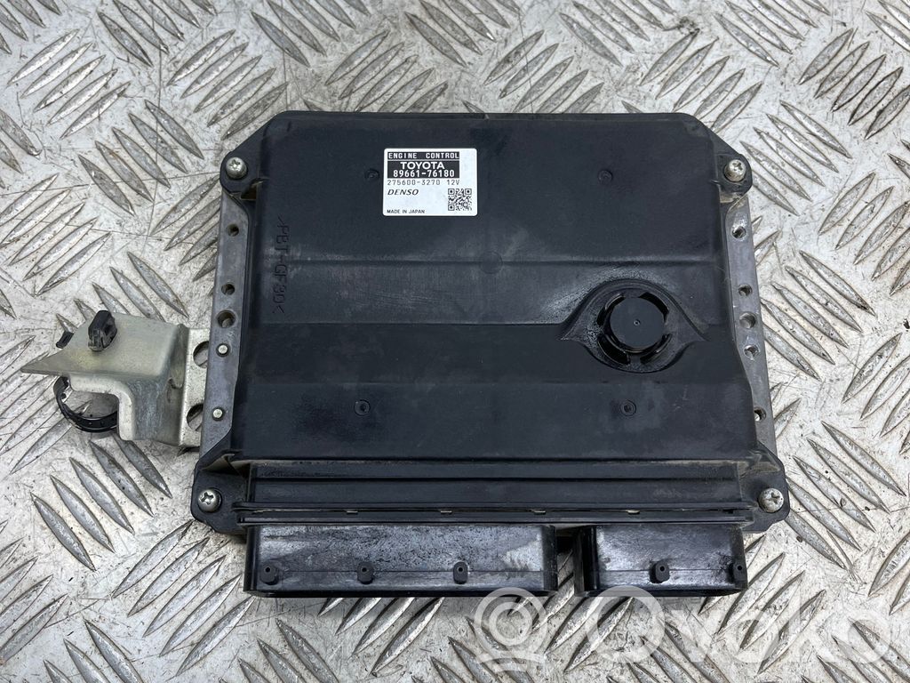 Lexus CT 200H Engine control unit/module 