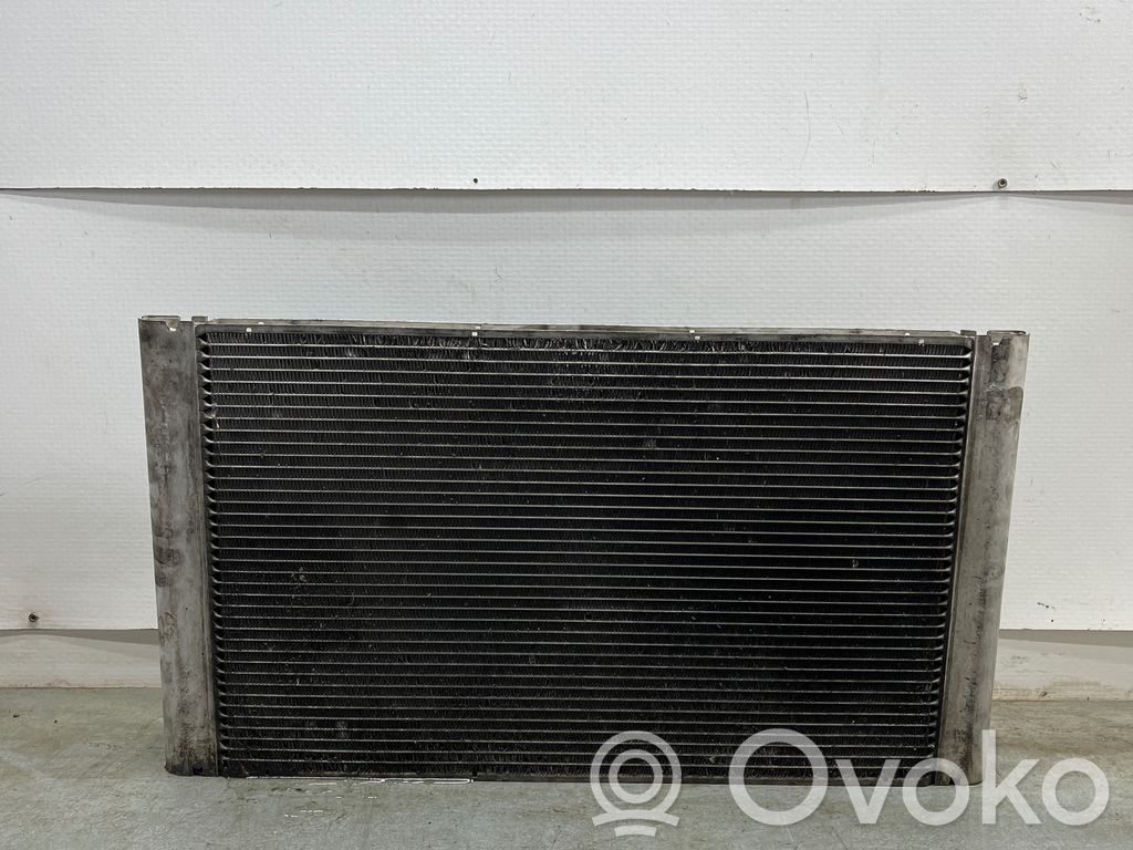 BMW 5 E60 E61 Aušinimo skysčio radiatorius 