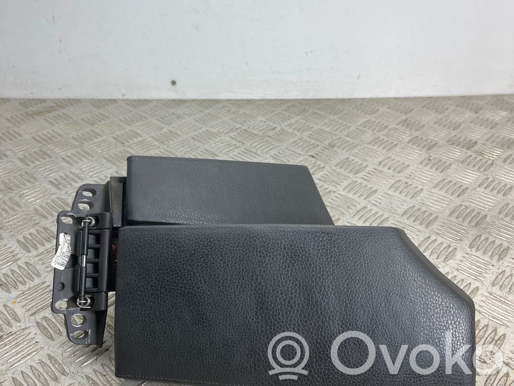 Подлокотник   9144941