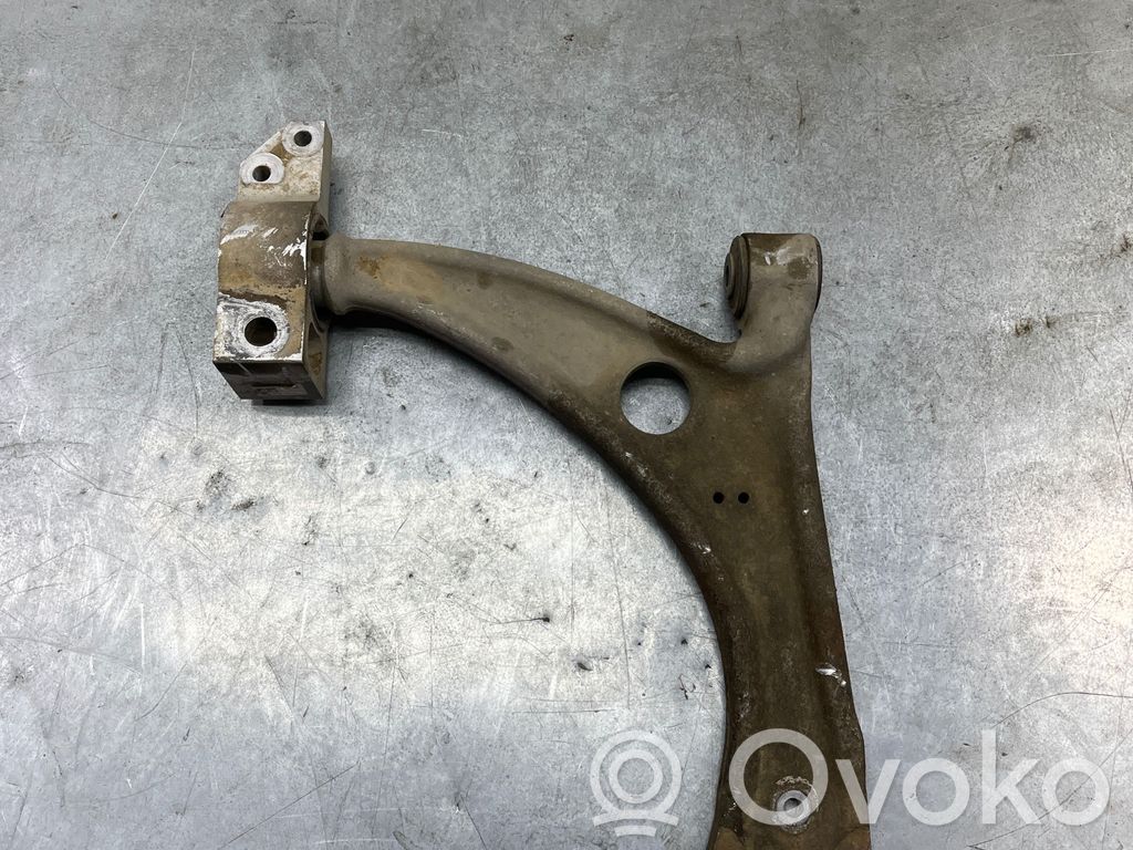 Audi Q3 8U Braccio di controllo sospensione anteriore 
