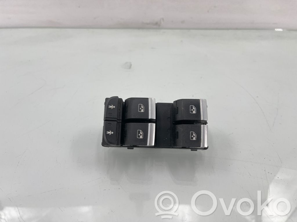 Audi Q7 4M Electric window control switch 