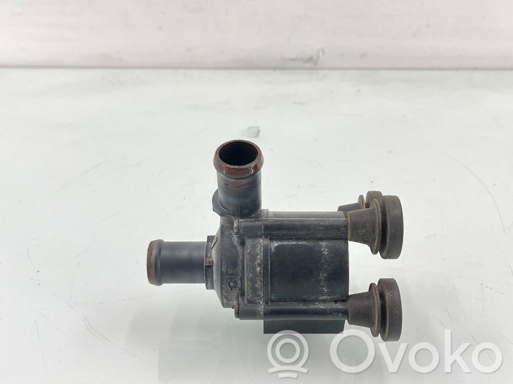 Audi Q7 4M Pompă electrică auxiliară lichid de răcire/apă 