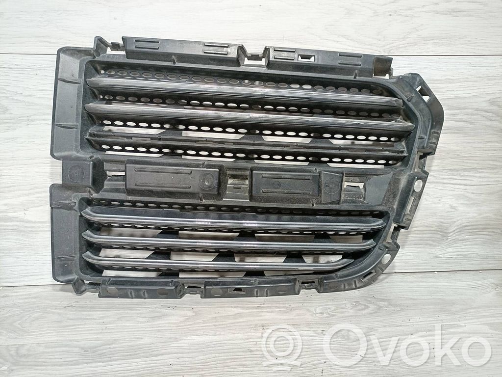Dodge VAN RAM Front grill 