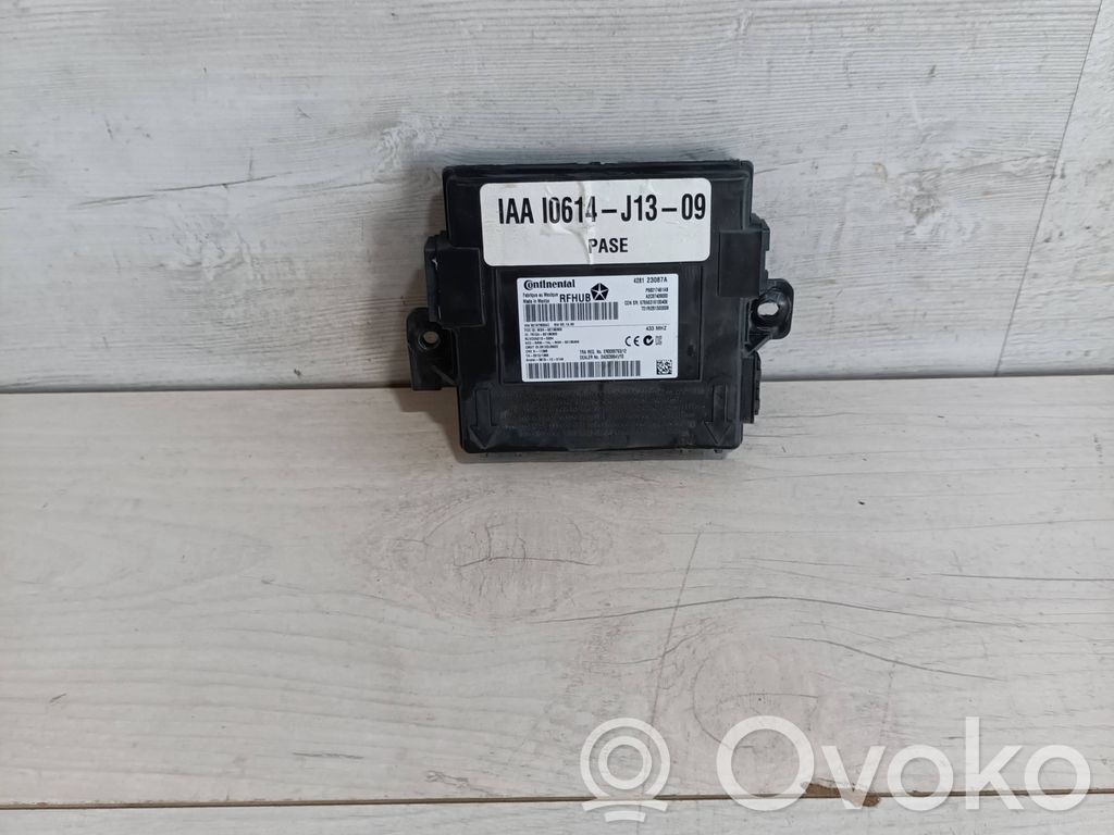 Keyless (KESSY) go control unit/module   68217461AB