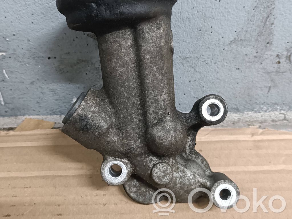 Oil filter mounting bracket   AT4E6884GA