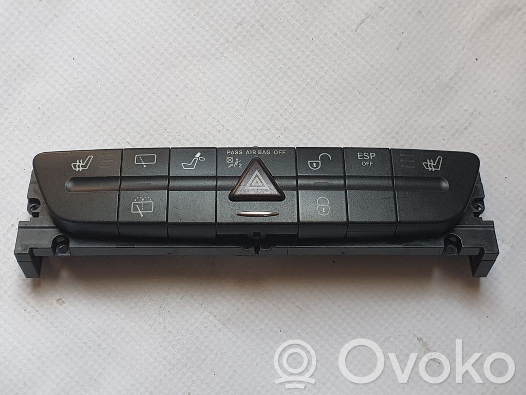 Mercedes-Benz E W211 Un conjunto de interruptores 