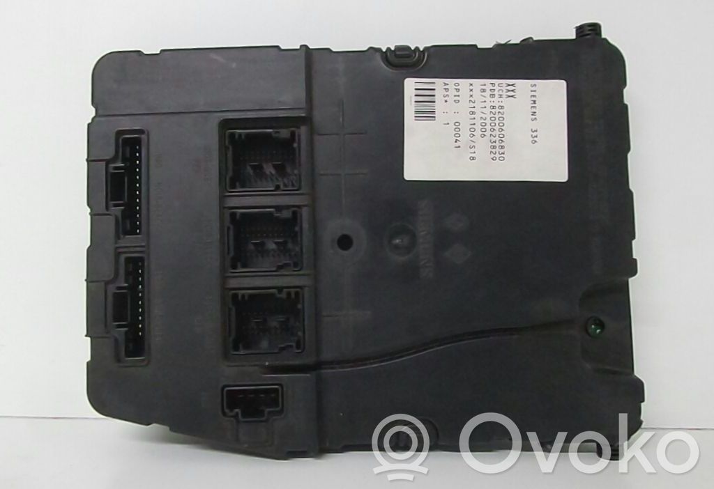 Other control units/modules   8200606830,8200623829