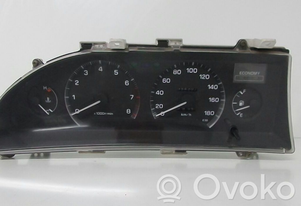 Toyota Corolla E90 Speedometer (instrument cluster) 