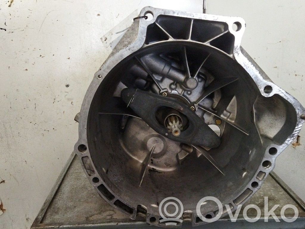 Manual 5 speed gearbox   S5D,280Z,HDZ,THCI