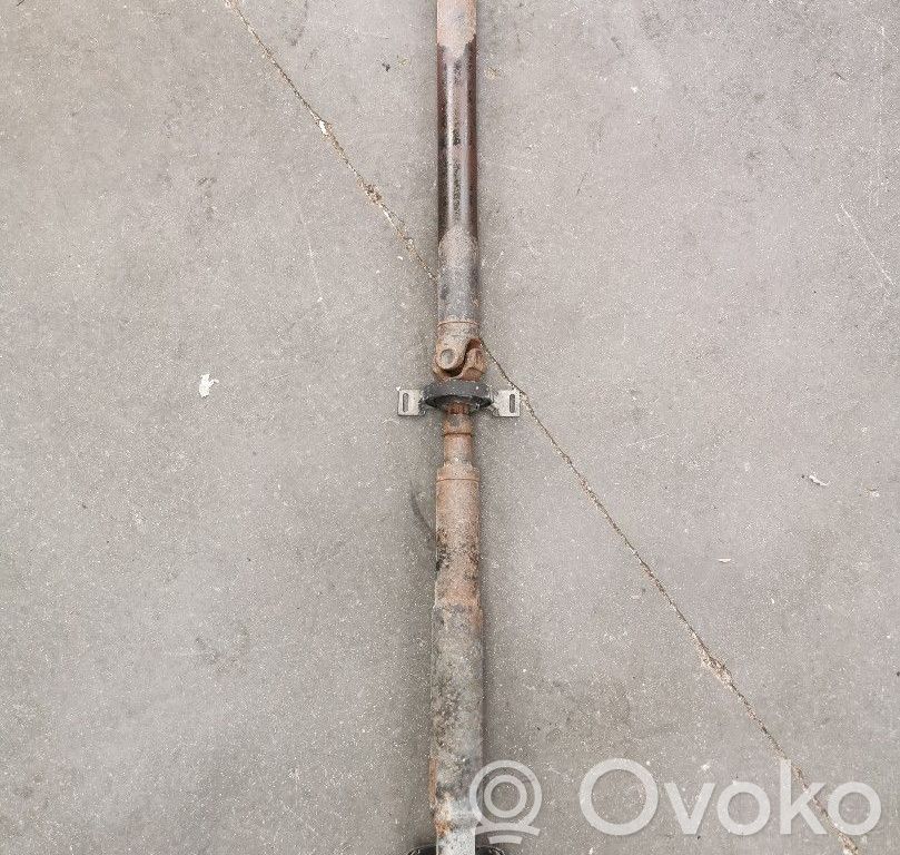 Middle center prop shaft