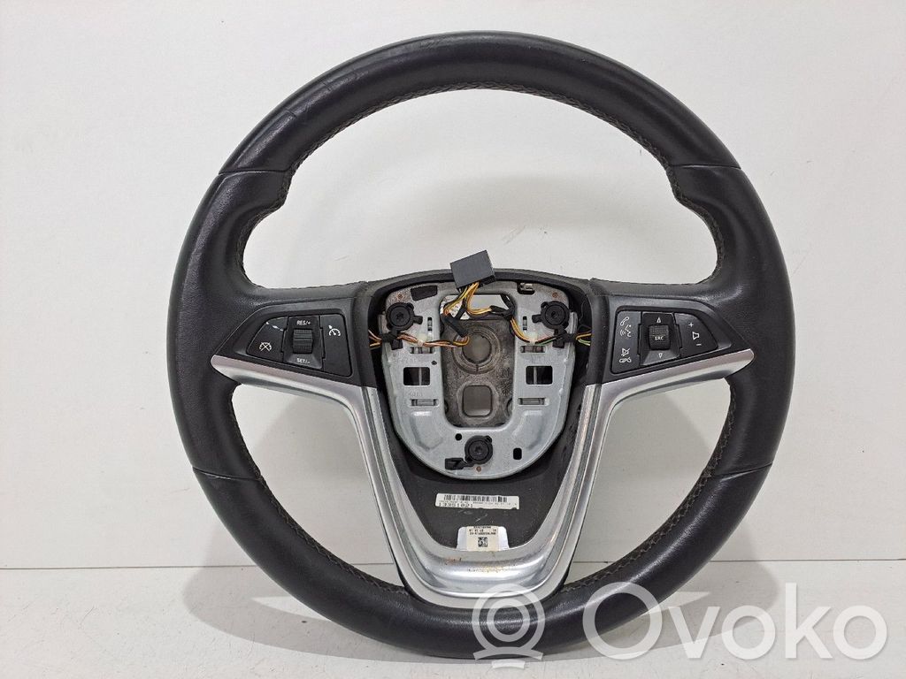 Steering wheel   13351021,306507899P10