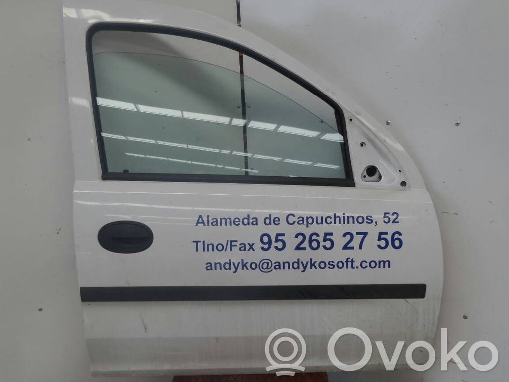 Porte avant   FORNC579