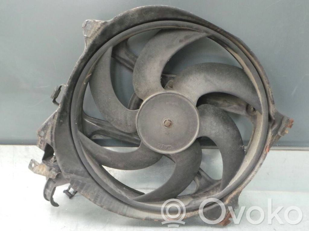 Renault 19 Electric radiator cooling fan 