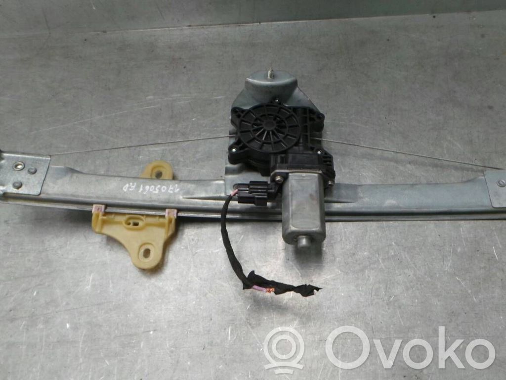Renault Captur Front window lifting mechanism without motor 