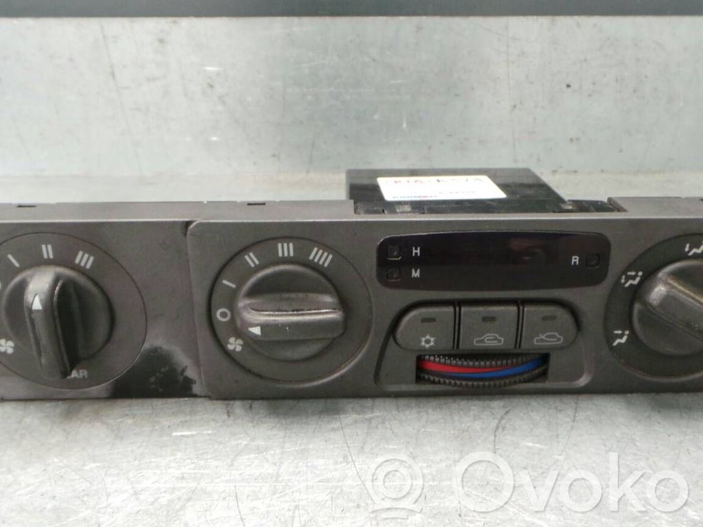 KIA Carnival Unidad de control climatización 