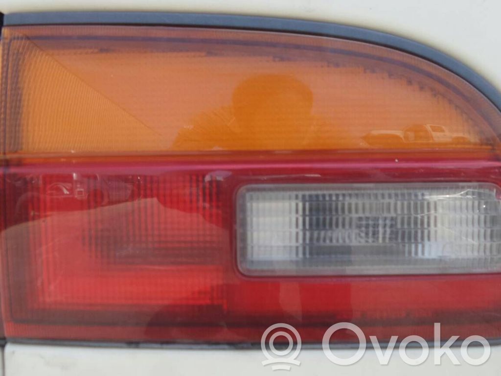 Mitsubishi L400, Space Gear Tailgate rear/tail lights 