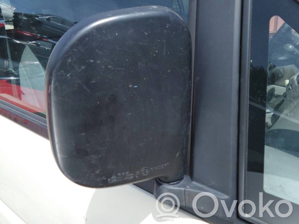 Mitsubishi L400, Space Gear Front door electric wing mirror 