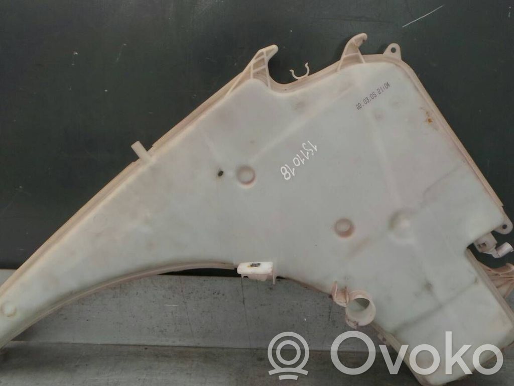 Windshield washer fluid reservoir/tank   1511018