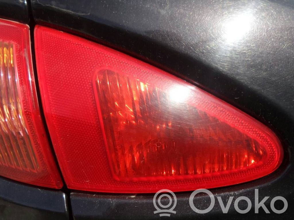 Alfa Romeo 147 Tailgate rear/tail lights 