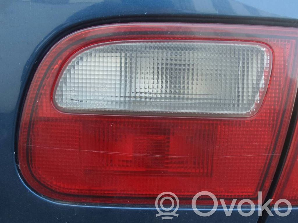 Honda Civic Rückleuchte Heckleuchte innen 