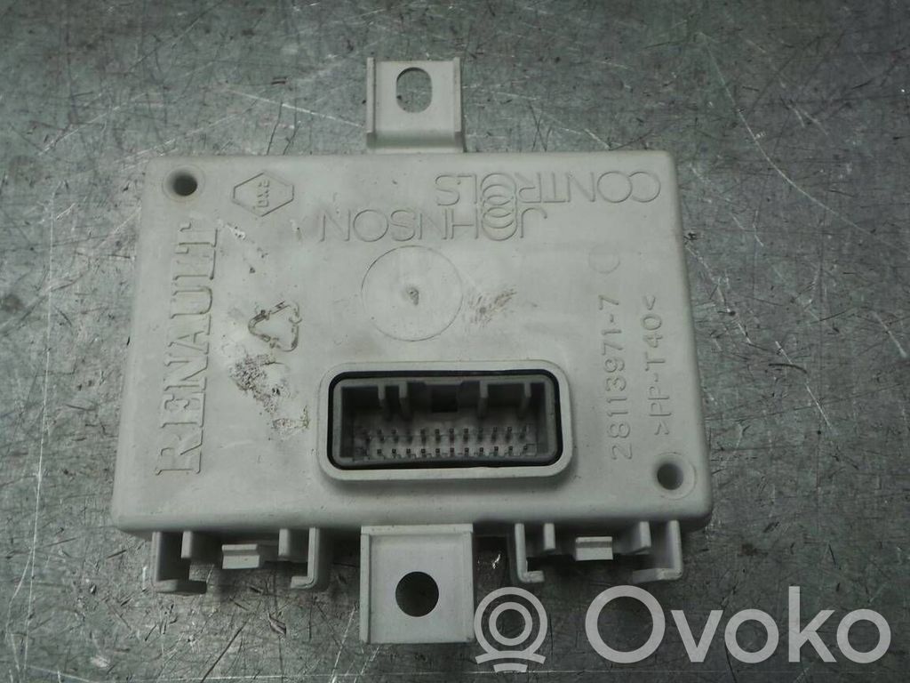 Sonstige Steuergeräte / Module   280386404R,1905035