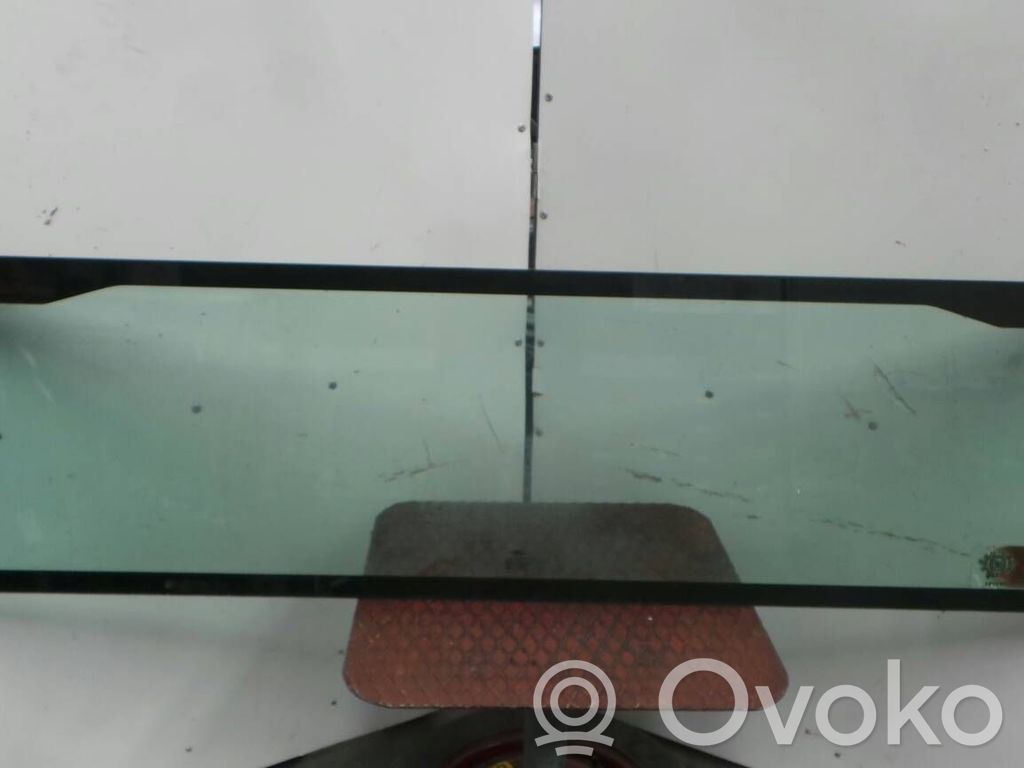 Ford Transit Luna del parabrisas trasero 