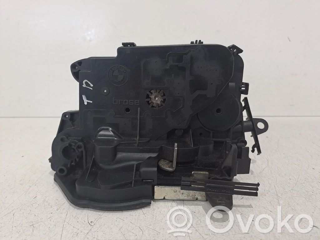 Cerradura de puerta trasera   7060296