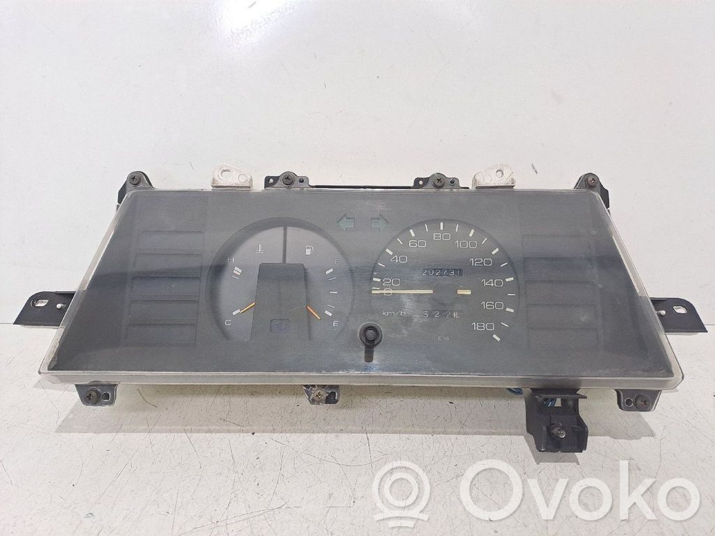 Toyota Corolla E80 Speedometer (instrument cluster) 