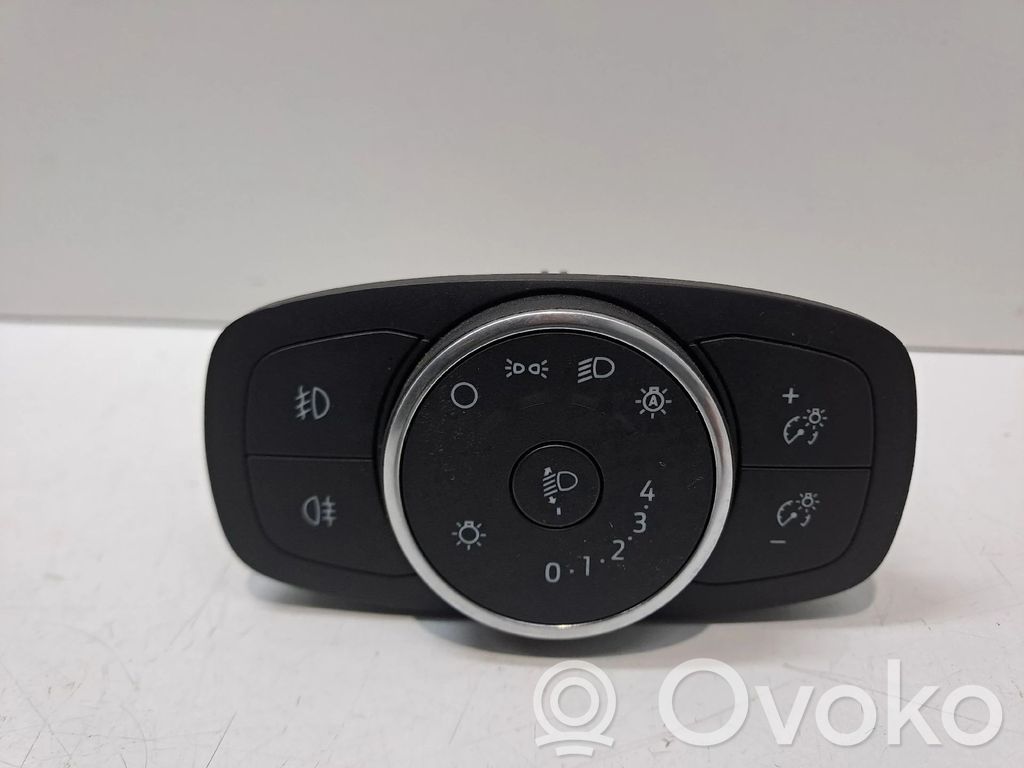 Light switch   13D061,JX7T