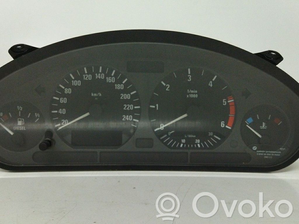 Speedometer (instrument cluster)   62118364380