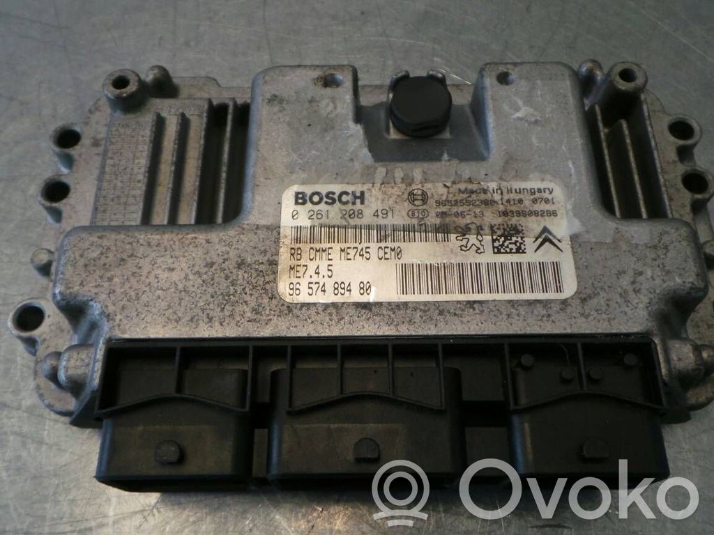 Citroen C4 I Variklio valdymo blokas 