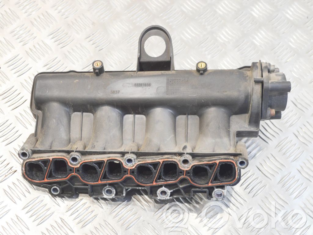 Opel Astra H Intake manifold 