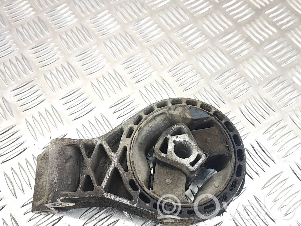Engine mount bracket   13228305