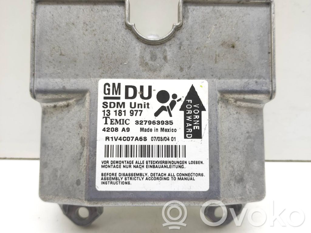 Opel Astra H Airbag control unit/module 