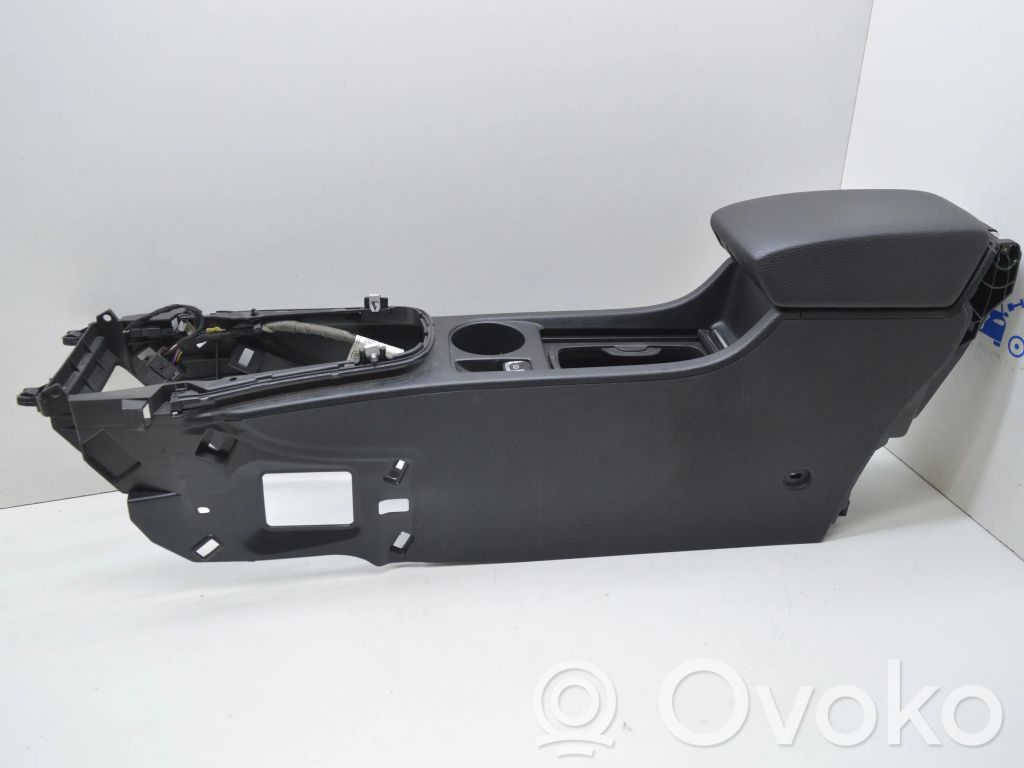 Opel Astra J Armrest 