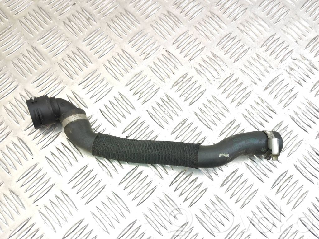 BMW 3 E90 E91 Engine coolant pipe/hose 