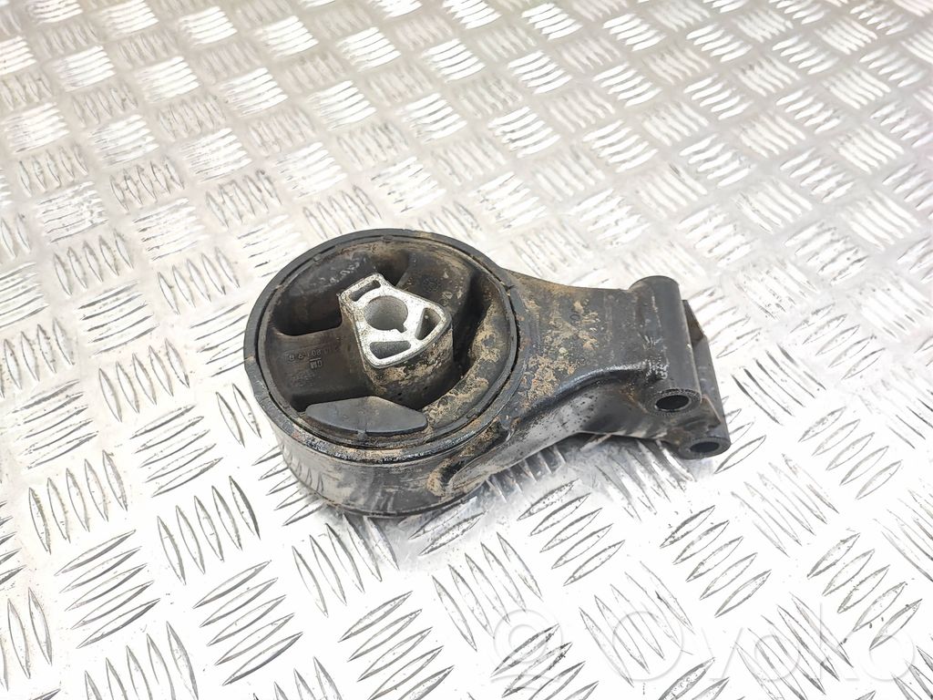 Engine mount bracket   13248630