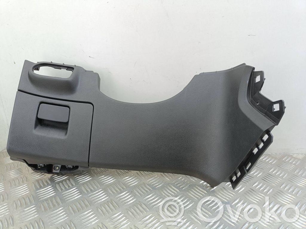 Opel Zafira C Panelės apdailos skydas (apatinis) 
