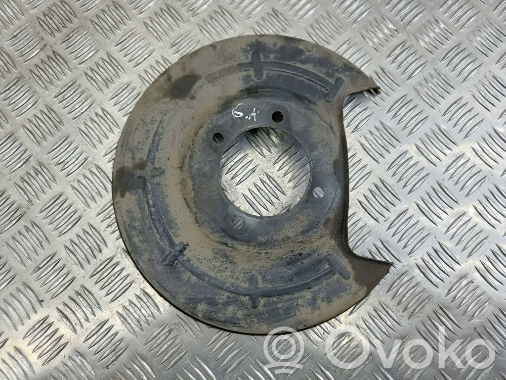 Opel Zafira C Osłona tylnej tarczy hamulcowej 